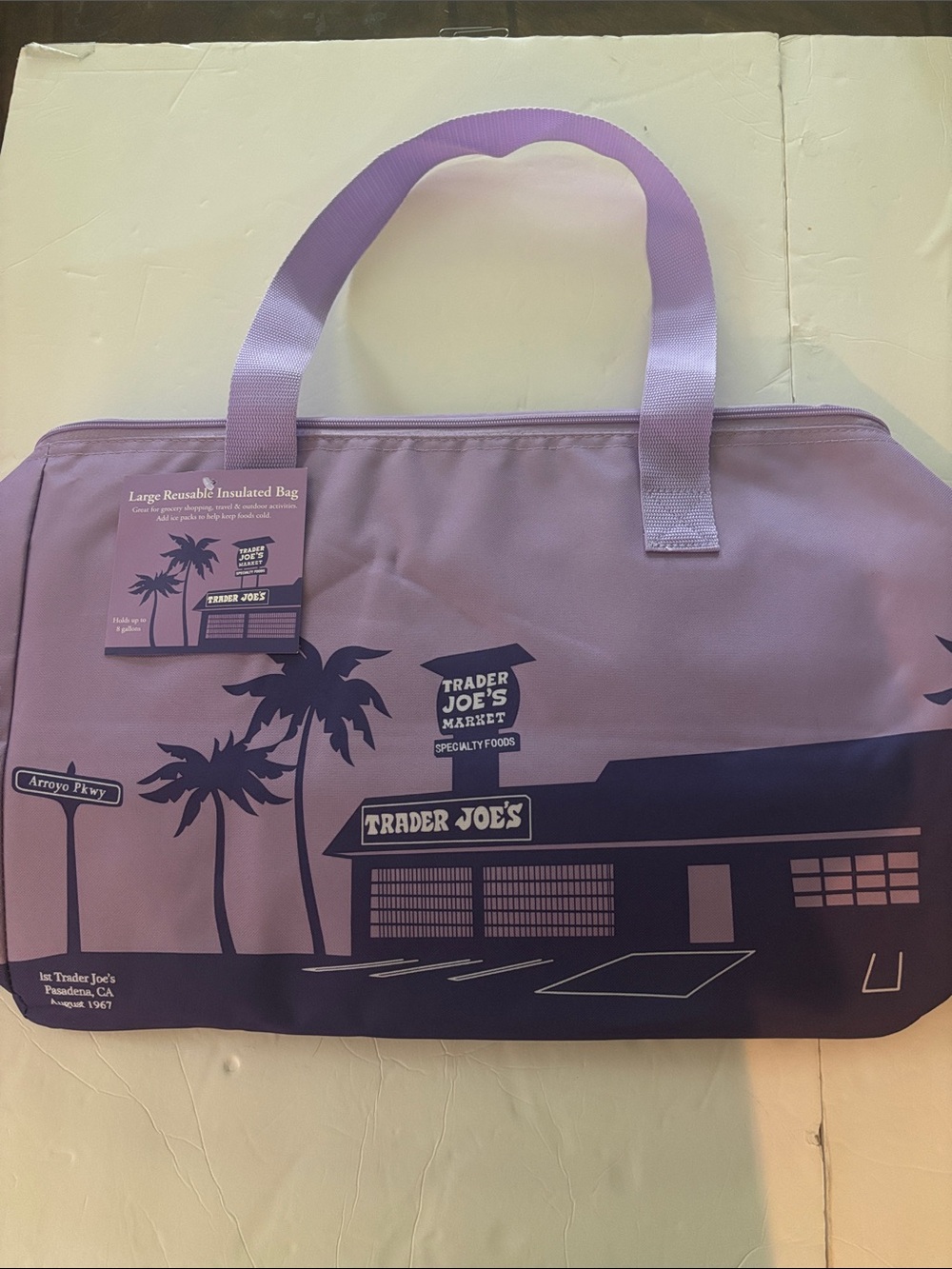 Trader Joe's Reusable Insulated Large grocery Bag - Lavender Purple 12x6x 18 zip